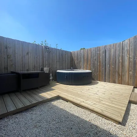 Casa de Férias Maison Avec Terrasse A Quelques Minutes De La Place Morny Deauville